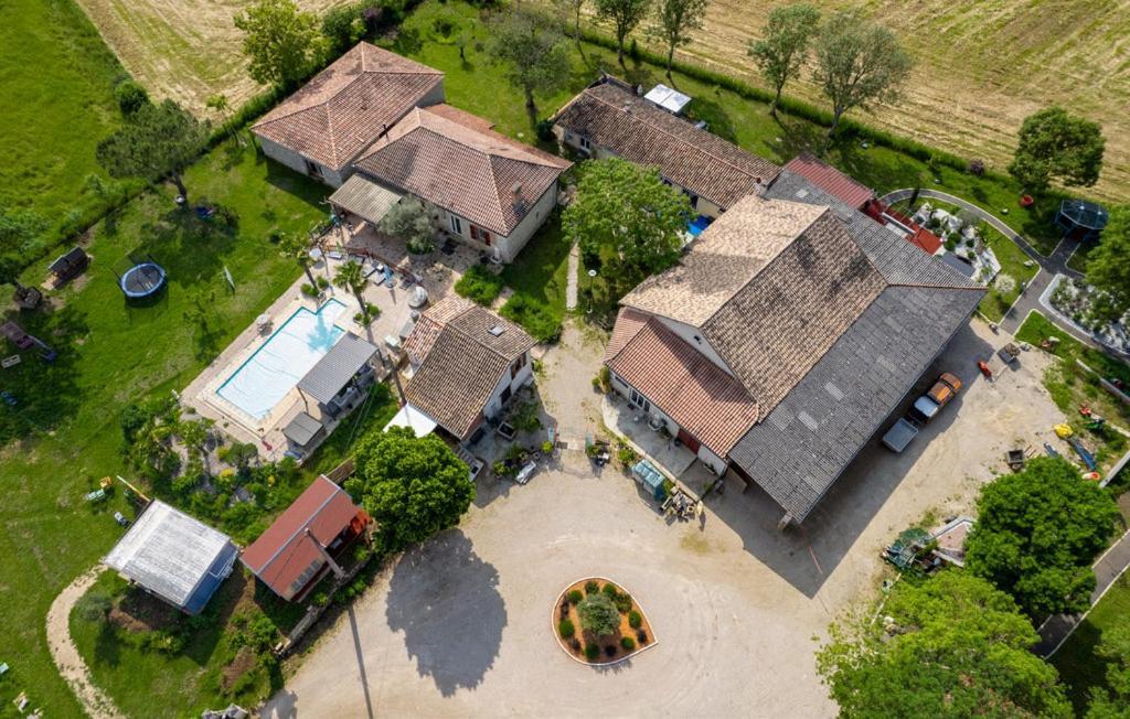 Belle Maison Du Quercy Septfonds Bagian luar foto