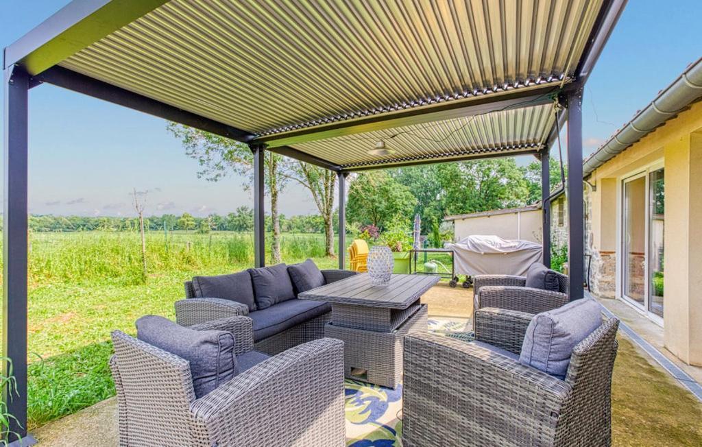 Belle Maison Du Quercy Septfonds Bagian luar foto